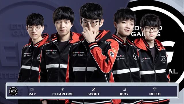 他全力将身 他全力将身