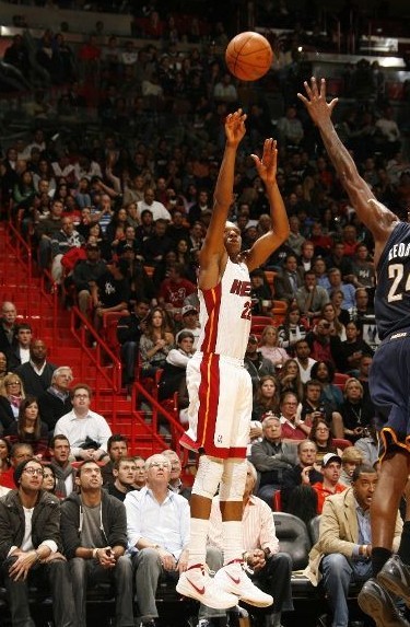 基于他这些 基于他这些