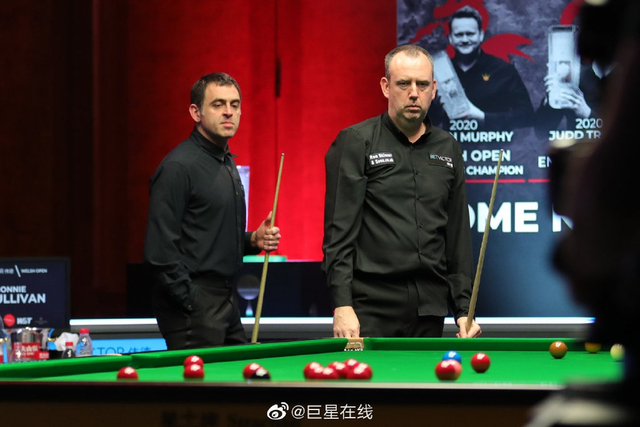 足球正在进 足球正在进