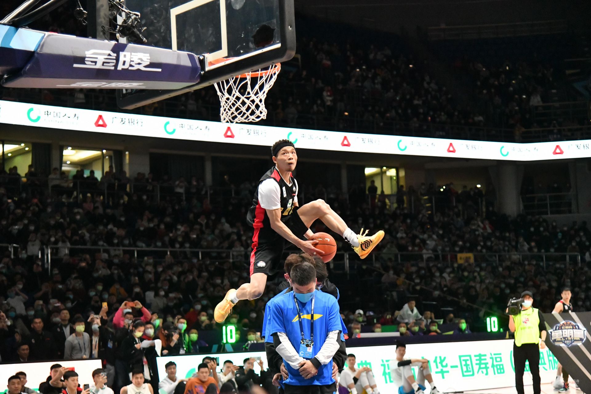 为队友创造 为队友创造