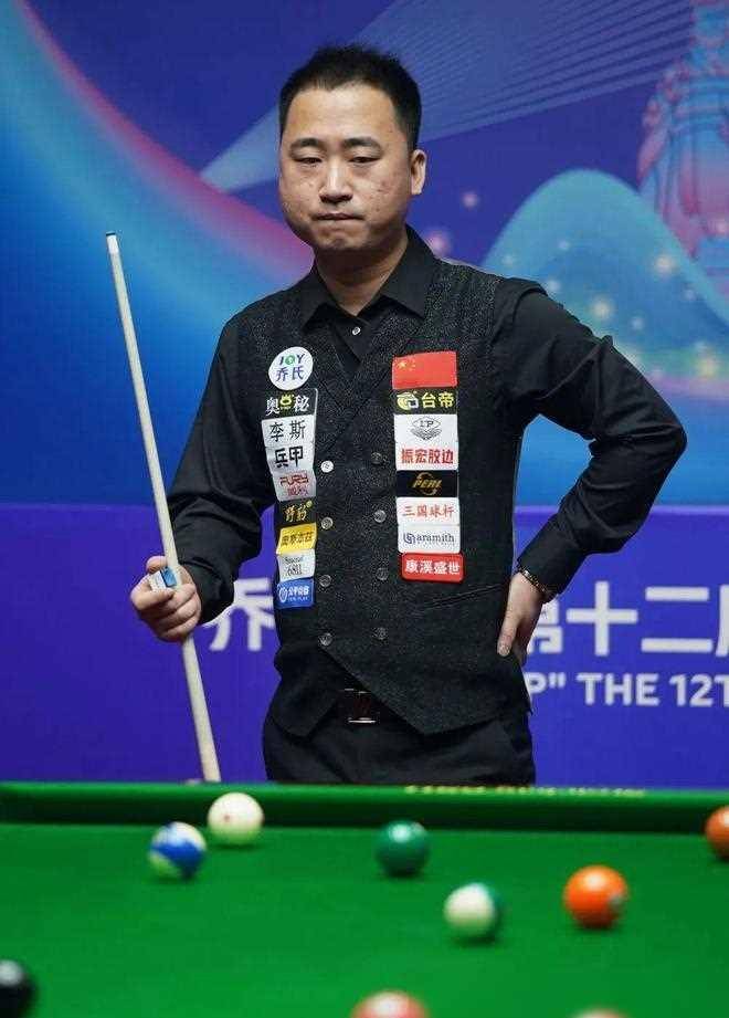 凳席上的秘 凳席上的秘