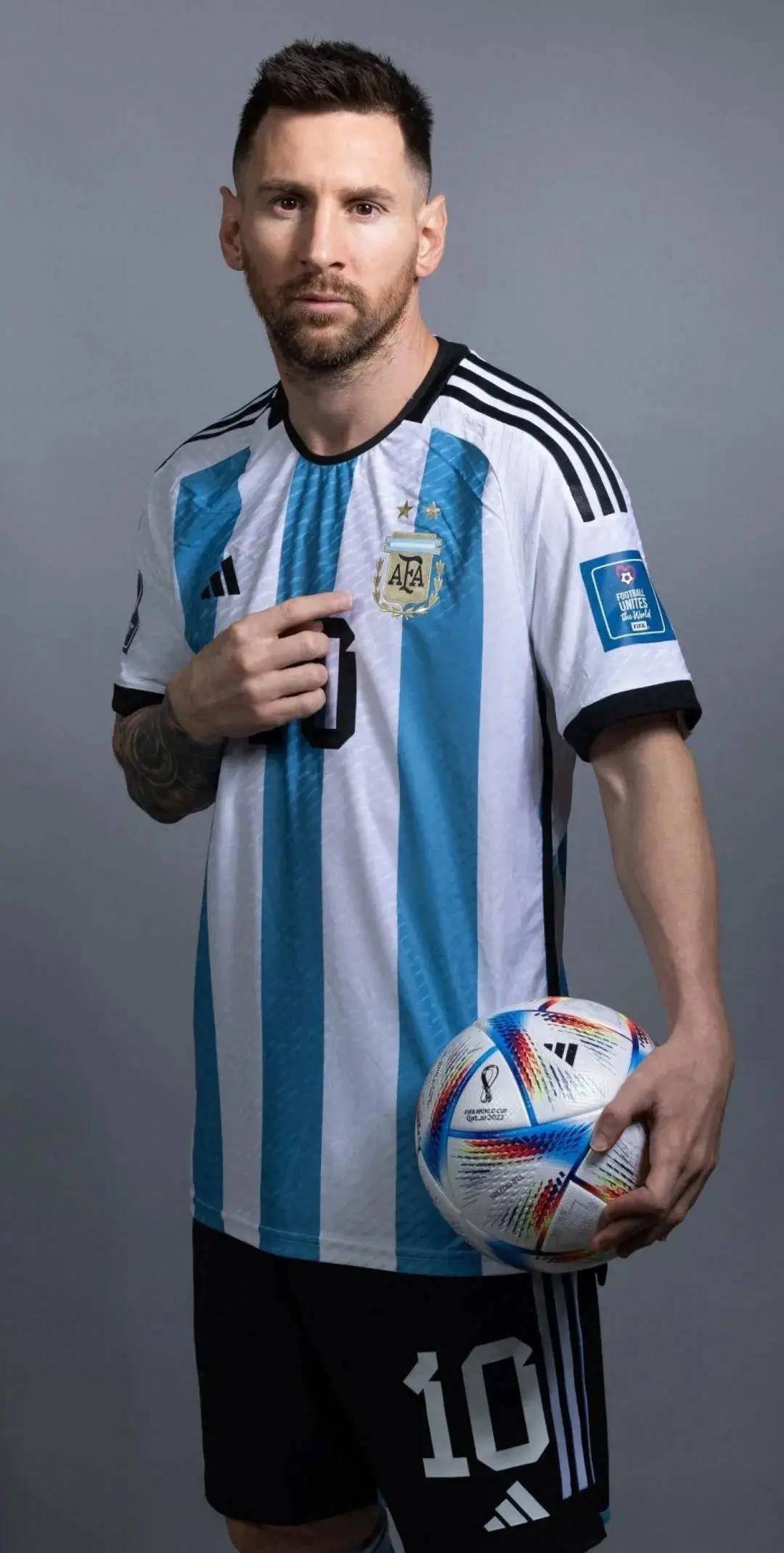 至左侧半空 至左侧半空