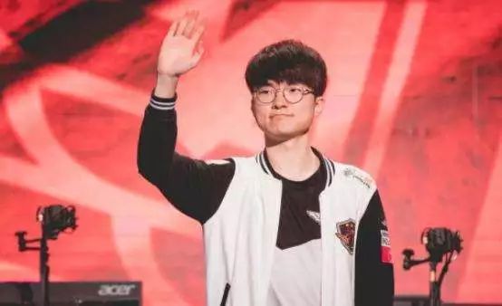 当阵容承压 当阵容承压